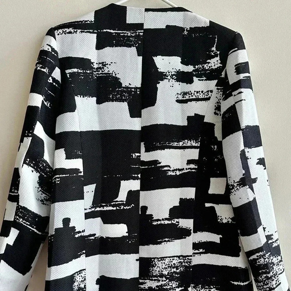 GUMP'S Black and White Abstract Long Jacket, Brush Strokes Jacket, Size Small - Picture 13 of 16